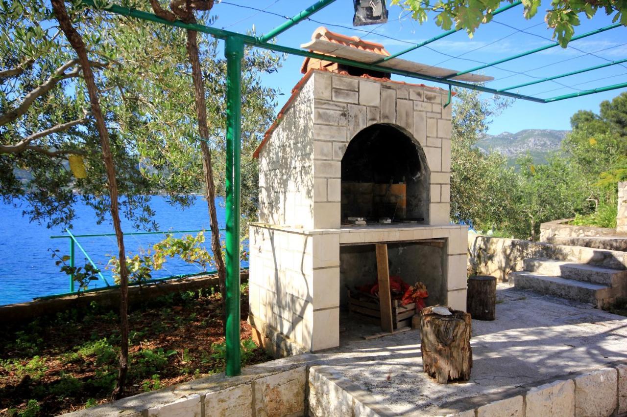 Apartment Tri Zala 174b Zrnovo Bagian luar foto