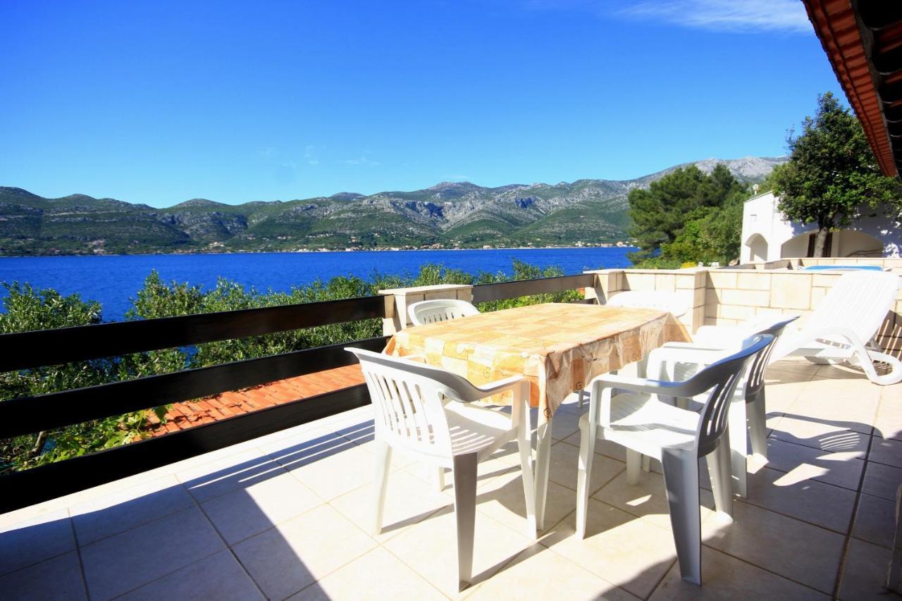 Apartment Tri Zala 174b Zrnovo Bagian luar foto